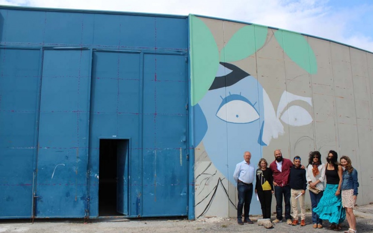 Arte para homenajear al Desfile de Carrozas