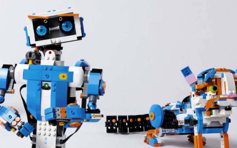 Programados dos talleres de robótica y creación de videojuegos con Scratch