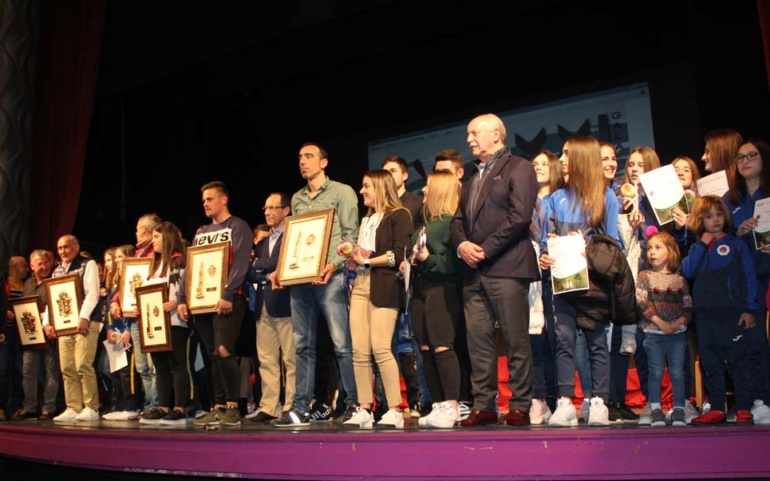 Alex Saiz Sagarna gana el Trofeo Ebro al Mejor Deportista Campurriano