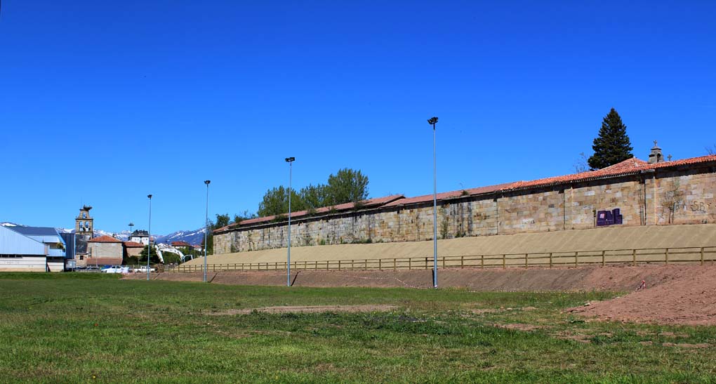talud-campo-de-rugby