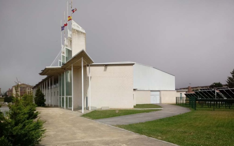 El Ayuntamiento abre al público el uso de los pabellones polideportivos