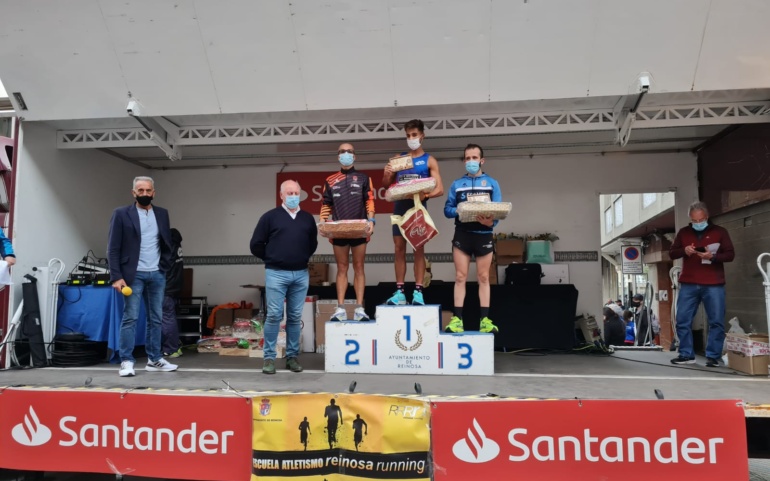 Bruno Villazón y Zulema Fuentes-Pila vencen en la 9 Milla Nocturna Urbana de Reinosa