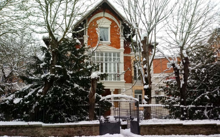 Barrio preguntará al responsable de la AEAT en Cantabria por el futuro de la oficina de la Agencia Tributaria