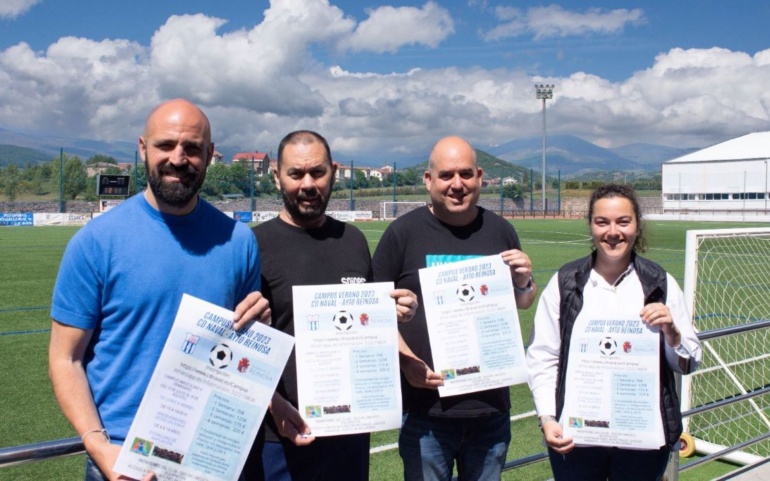 El Ayuntamiento colabora un año más con el Campus de Verano del CD Naval