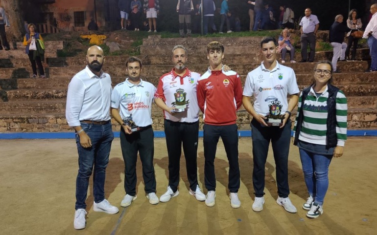 Carlos García vence en el Torneo de San Mateo de Bolos