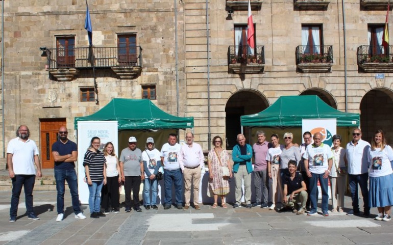 Conmemoración en la Plaza de España del Dia Mundial  de la Salud Mental
