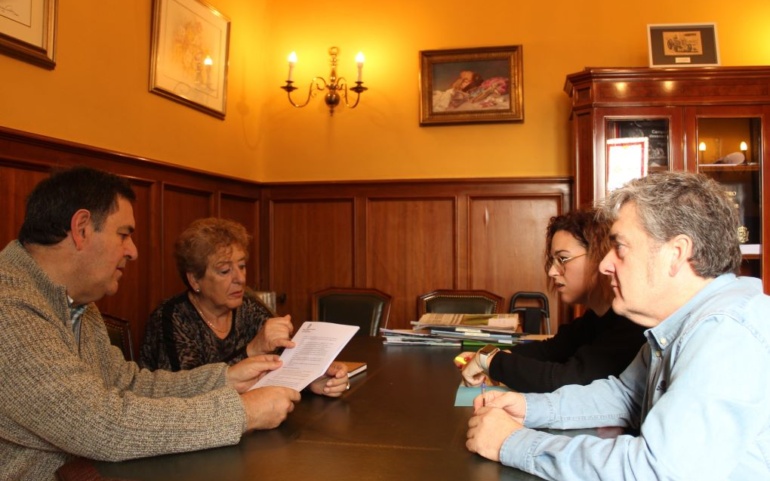 El Ayuntamiento de Reinosa reedita su convenio de colaboración con Cáritas