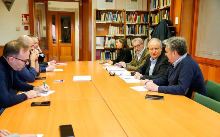 El Gobierno regional reclama al Estado que acepte la oferta de compra sobre las parcelas del Polígono de La Vega