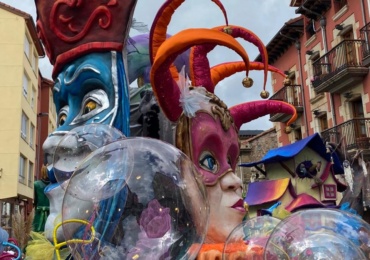 Festejos convoca a los peñistas para escuchar propuestas sobre las carrozas de San Mateo 2026