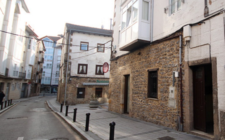 El Ayuntamiento establece los pasos a seguir para desbloquear la situación de los vecinos de Quintanal y La Nevera