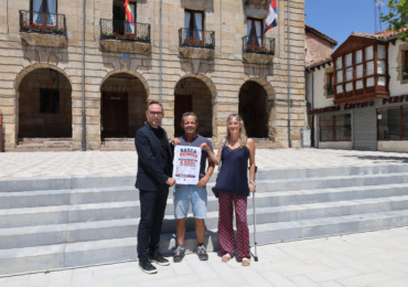 La campaña “RASCA REINOSA” repartirá 4.500 euros en premios para impulsar las compras en el comercio local