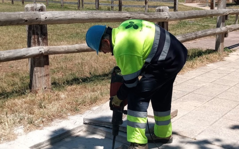 El Ayuntamiento de Reinosa refuerza los servicios municipales recuperando tres plazas clave para el parque de Obras