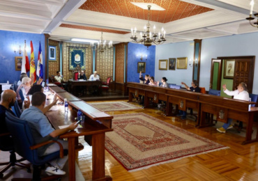 Reinosa aprueba el presupuesto y reduce a la mitad el gasto en liberaciones políticas y refuerza la inversión en obras y servicios