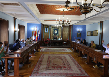 El Pleno de Reinosa aprueba la cesión de cinco viviendas al Gobierno de Cantabria para ampliar el parque público de alquiler