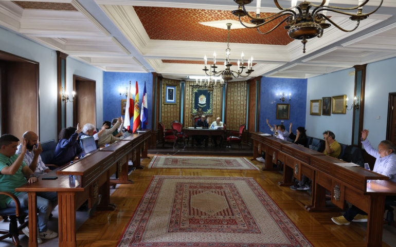 El Pleno de Reinosa aprueba la cesión de cinco viviendas al Gobierno de Cantabria para ampliar el parque público de alquiler